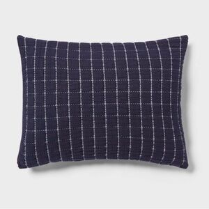 NEW Threshold Standard Crinkle Yarn Dyed Sham in Ivory/Navy Blue